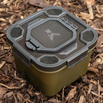 Korum Click Lock Bait Tub 0,6L