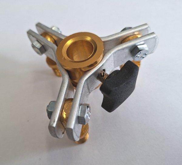 Das Fängt Flexibler Dreibein Adapter