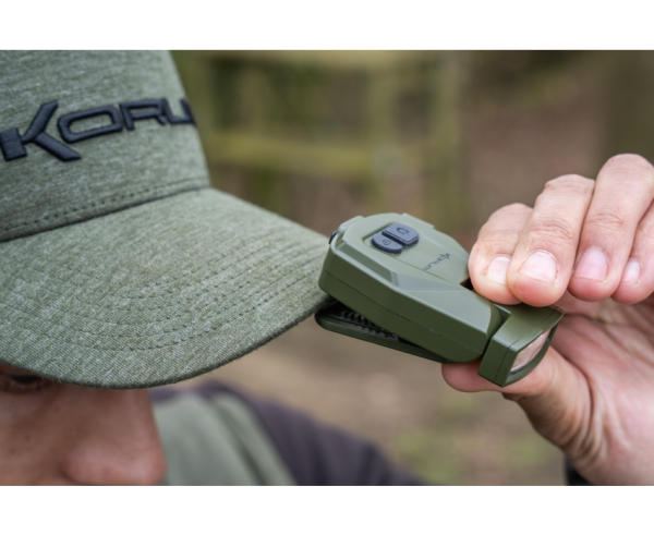 Korum Portable Hat Clip Light 300 Lumen