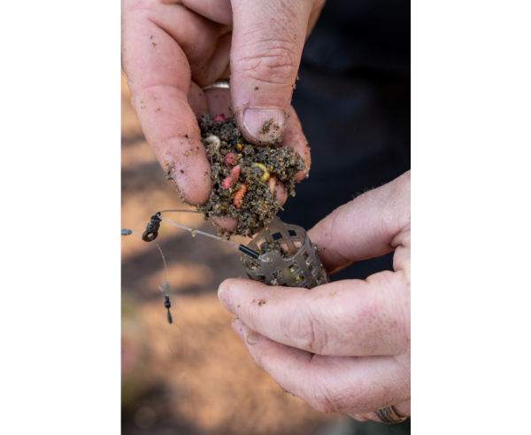 Korum Slow Sinking Feeder Large